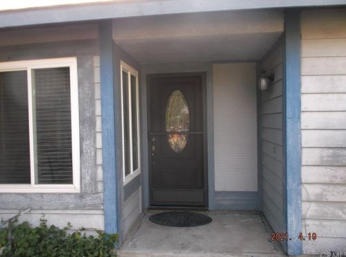 6316 Brenda Ln, San Bernardino, CA 92407-4039