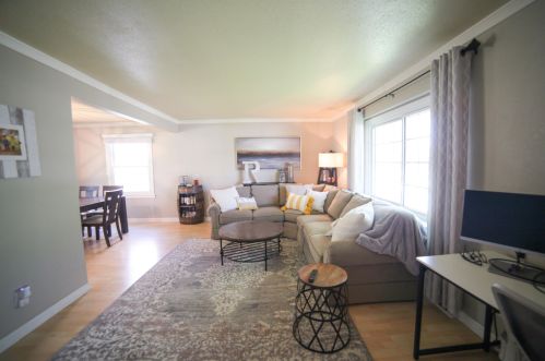 14485 Wilbur Dr, Waukesha, WI 53151-5264