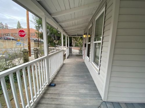 403 Chapel St, Grass Valley CA  95945-7112 exterior