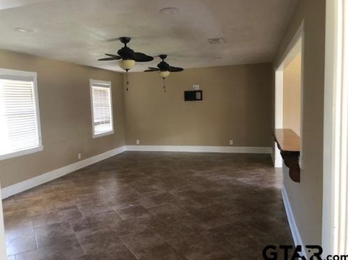 18665 Fm 2493, Flint TX  75762-8304 exterior