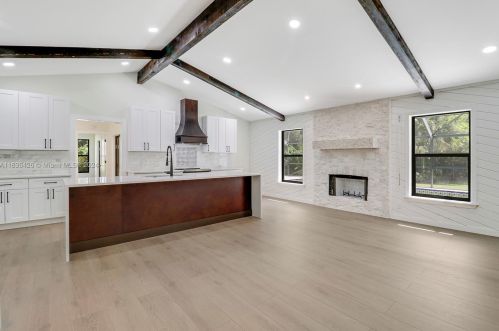 16694 Mellen Ln, Jupiter FL  33478-6004 exterior