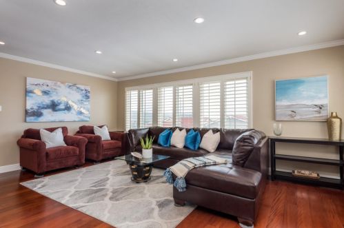 42 Vista Ct, South San Francisco CA  94080-5552 exterior