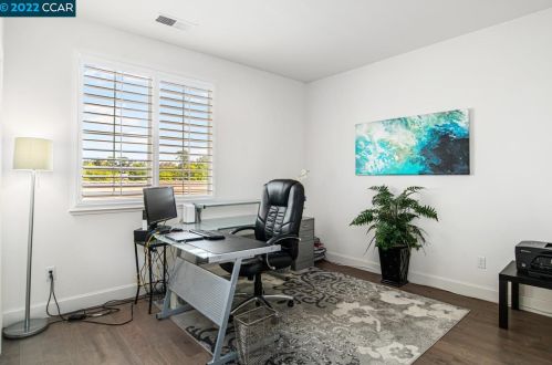 5648 Dresslar Cir, Livermore CA  94550-7194 exterior