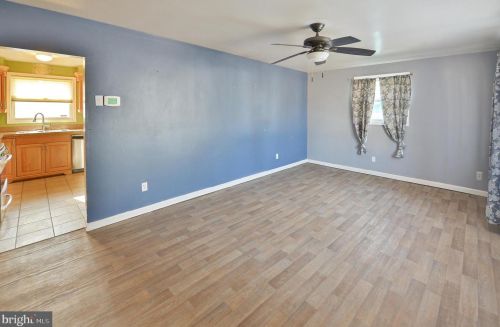 514 Asbury Ave, West Deptford NJ  08063-1230 exterior