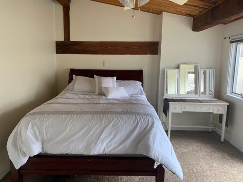 40 Web Ave, North Kingstown RI  02852-6822 exterior