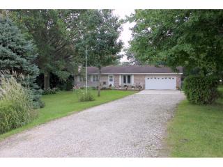 14844 Summerset Rd, Indianola, IA 50125-8355