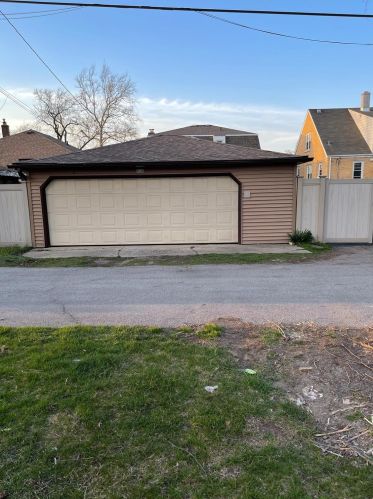 910 Highland St, Hammond IN  46320-2512 exterior