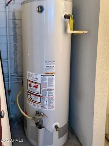 5737 38 Ave, Phoenix AZ 85053-3755 exterior