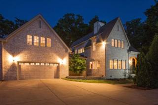 829 Clayton Ave, Nashville, TN 37204-3001