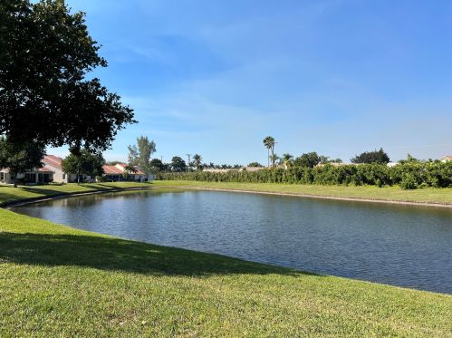 7833 Silver Lake Dr, Delray Beach, FL 33446-3336