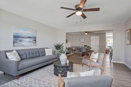 2353 Ln Loma Dr, Rancho Cordova CA 95670-3166 exterior