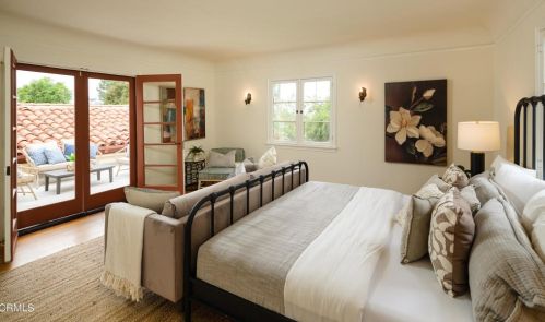 1765 Homewood Dr, Altadena CA  91001-2750 exterior