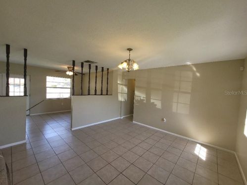 3690 Yosemite Dr, Orlando, FL 32818-2228