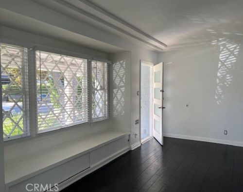 4246 Farmdale Ave, North Hollywood CA  91604-2938 exterior