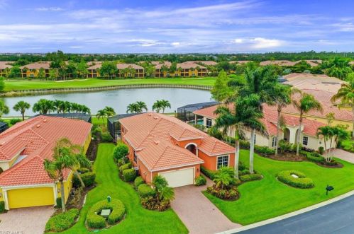 12092 Via Cercina Dr, Bonita Springs, FL 34135-6928