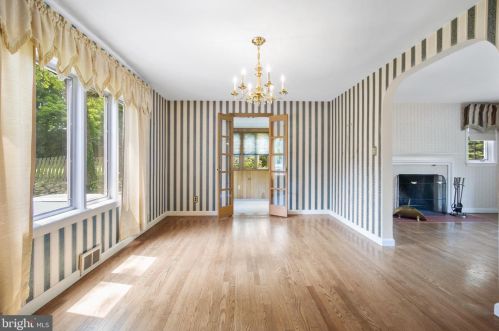 101 Elm Ave, Yardley PA 19067-7419 exterior