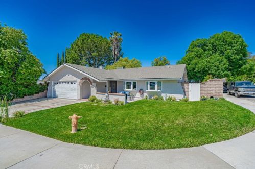 28241 Shelter Cove Dr, Santa Clarita, CA 91350-1849