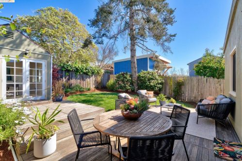 138 San Carlos Ave, Richmond CA  94530-4149 exterior