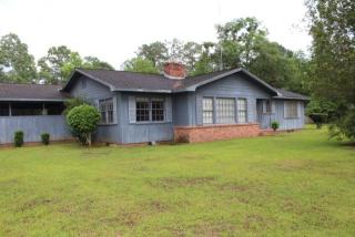 15741 Pear St, Blountstown, FL 32424-2497