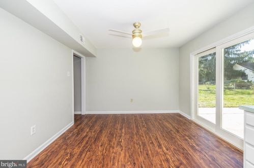 415 Jefferson Ave, Downingtown PA 19335-3025 exterior