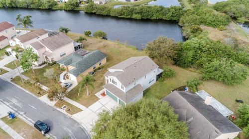 11838 Lark Song Loop, Riverview, FL 33579-7088