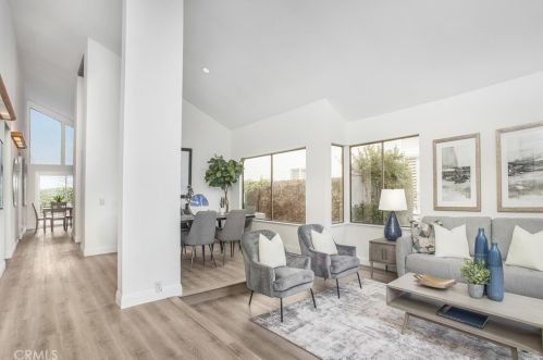 11 Ensueno, Irvine, CA 92620-1844