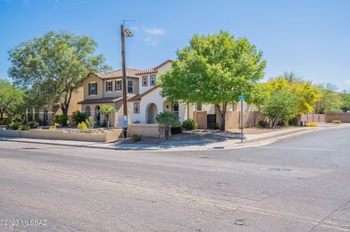 2776 Saramano Ln, Tucson, AZ 85712-5264
