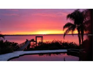 416 Shore Dr, Oldsmar, FL 34677-3917