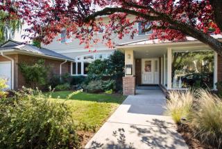 2518 Royal Ct, Seattle WA  98112-2248 exterior