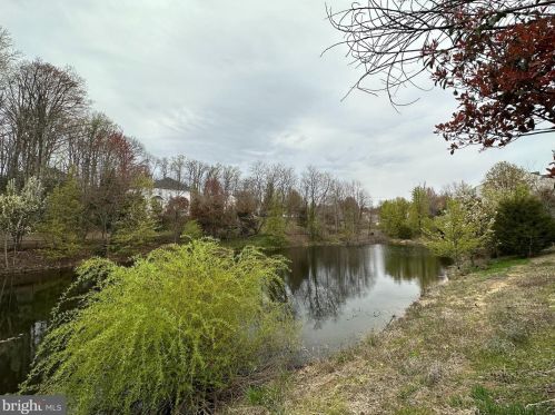 15470 Marsh Overlook Dr, Woodbridge, VA 22191-3775