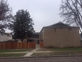 3338 Sierra Madre Ave, Fresno, CA 93726-0627