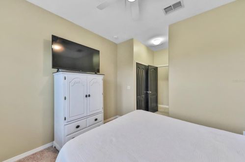 10719 Carloway Hills Dr, Wimauma FL  33598-6140 exterior