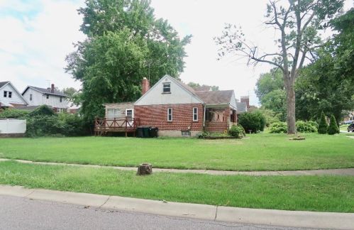 6432 Aspen Way, Cincinnati, OH 45224-1906
