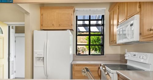 5283 Grasswood Ct, Concord, CA 94521-5001