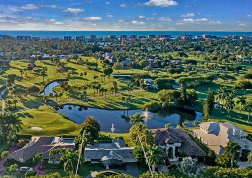809 Wedge Dr, Naples, FL 34103-4431