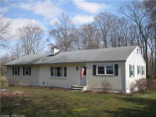 377 Drummond Rd, Orange, CT 06477-3408
