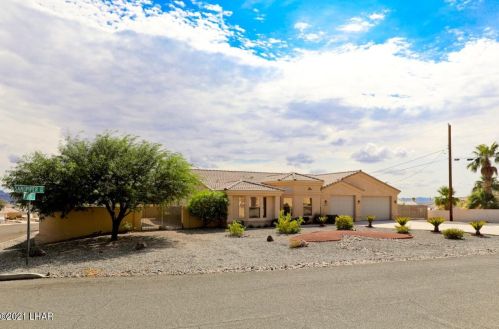 3356 Sand Piper Dr, Lake Havasu City, AZ 86406-5526