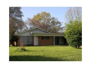 611 Sandra St, Shreveport, LA 71107-1940