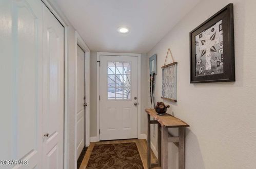 4758 Mcrae Way, Glendale, AZ 85308-4819