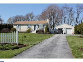 171 Lafayette Rd, Romansville, PA 19320-1230