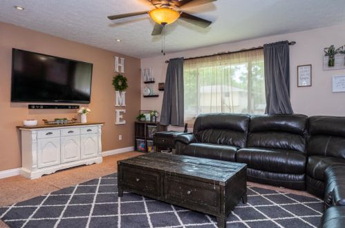 815 Stutely Pl, Miamisburg OH  45342-2025 exterior