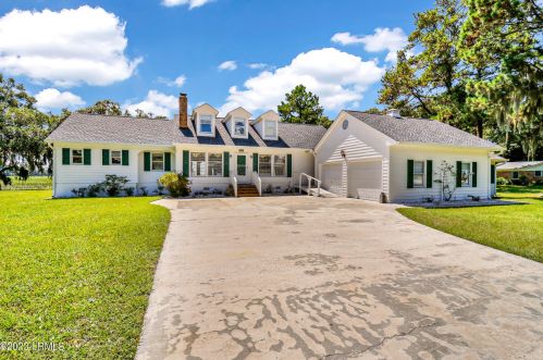 4020 Shell Point Rd, Beaufort, SC 29906-6845