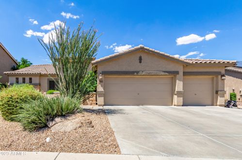 5930 Fetlock Trl, Phoenix, AZ 85083-6545