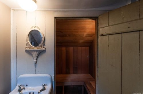 381 Cornwall Hill Rd, Patterson NY  12563-2539 exterior