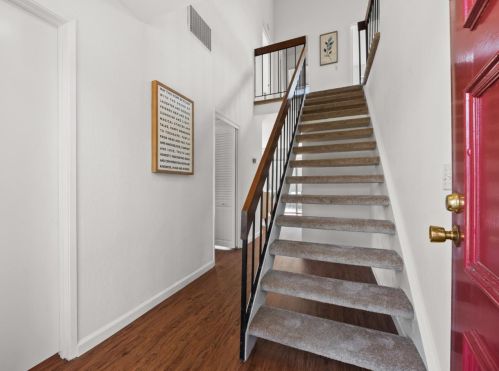 150 Milmar Way, Los Gatos CA  95032-3844 exterior