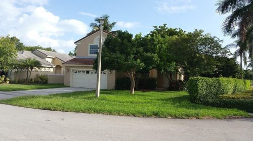 17474 10th St, Hollywood FL  33029-3116 exterior