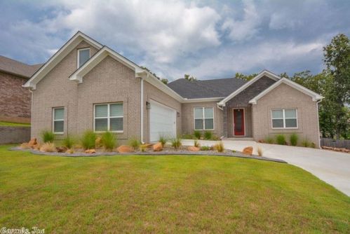 8708 Woodruff Ave, North Little Rock, AR 72120-8075