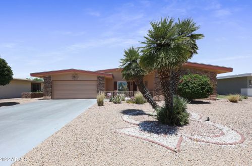 10914 Welk Dr, Sun City, AZ 85373-1845