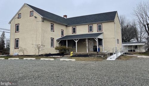 2848 High St, Pottstown PA  19464-3120 exterior