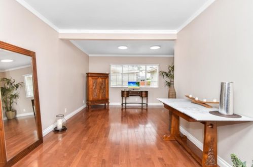 6003 Eckleson St, Lakewood CA  90713-1910 exterior